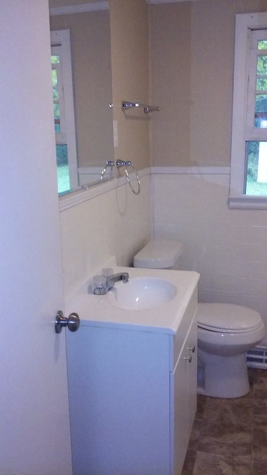 7700 Fairview Rd - Photo 3 of 5