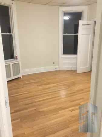 141 E 236th St #1 - Photo 3 of 5