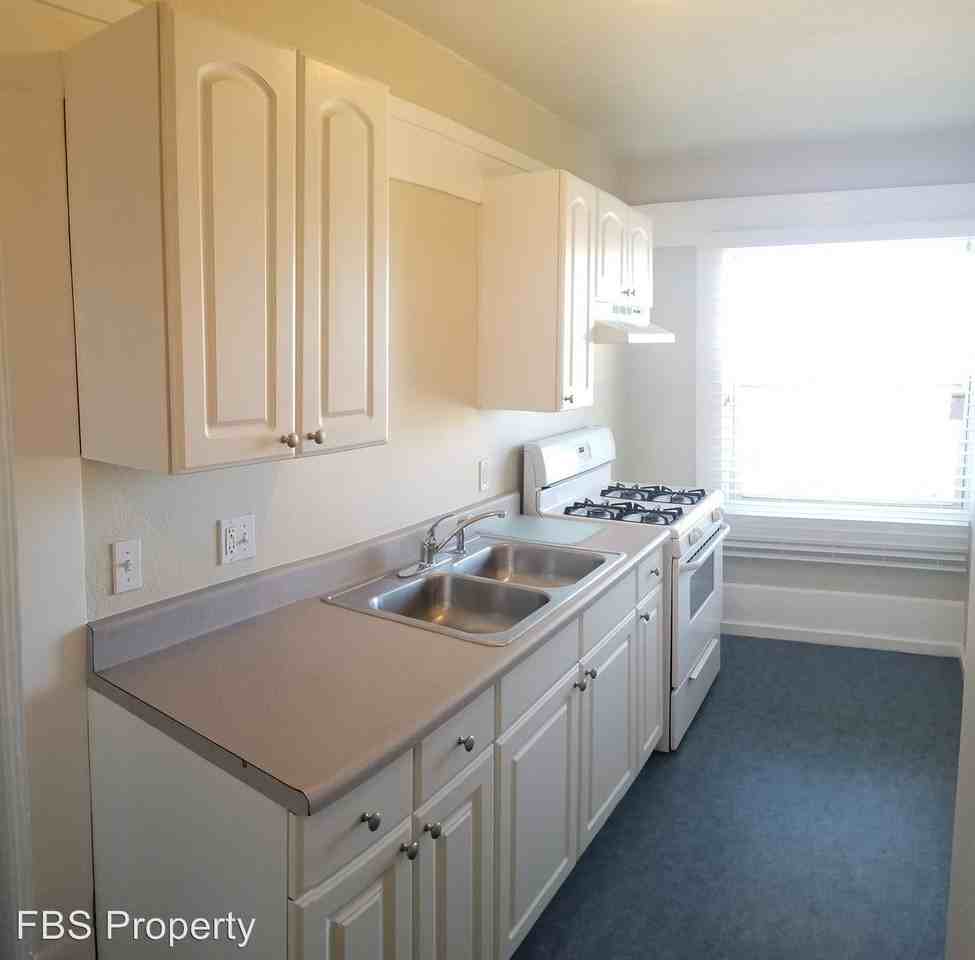 3036 B Street - Photo 2 of 18