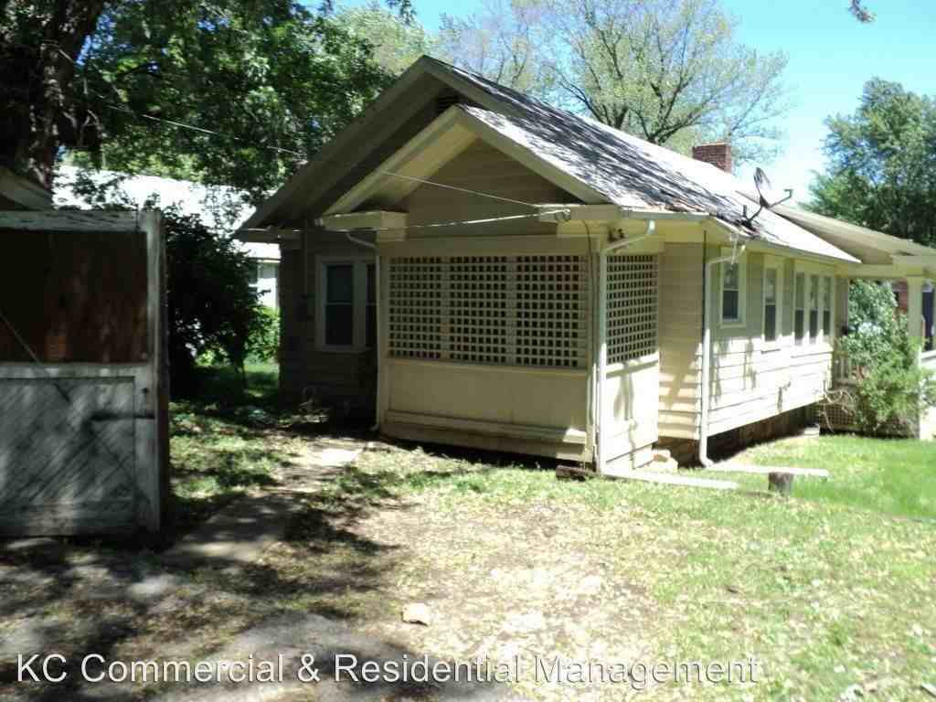 6624 Virginia Ave - Photo 3 of 14