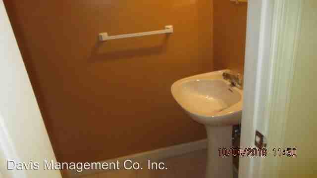 604 Guy Ln - Photo 3 of 18