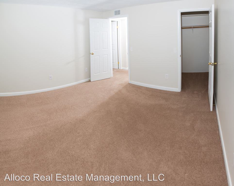 1730 Penfield Rd - Photo 2 of 4