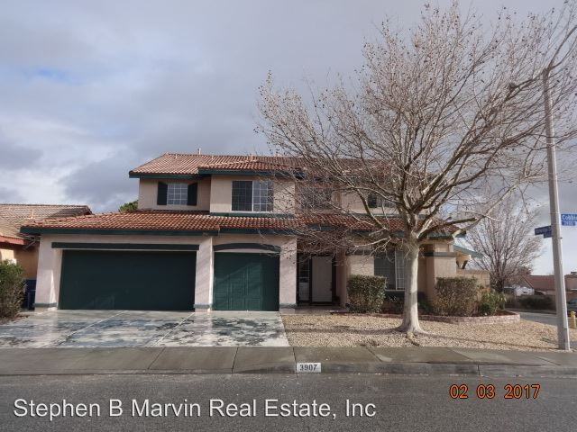 3907 Cobble Ct - Photo 3 of 18