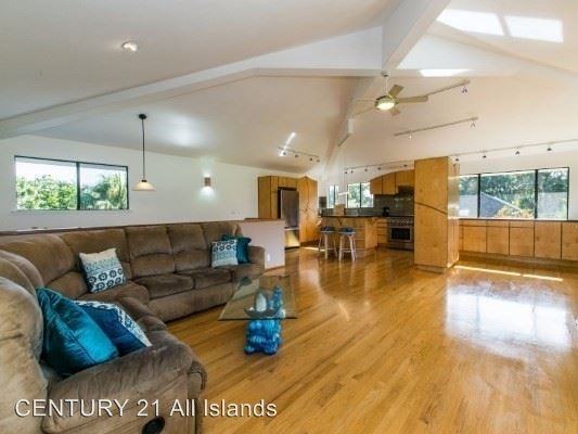 5135 Iolani Pl - Photo 3 of 5