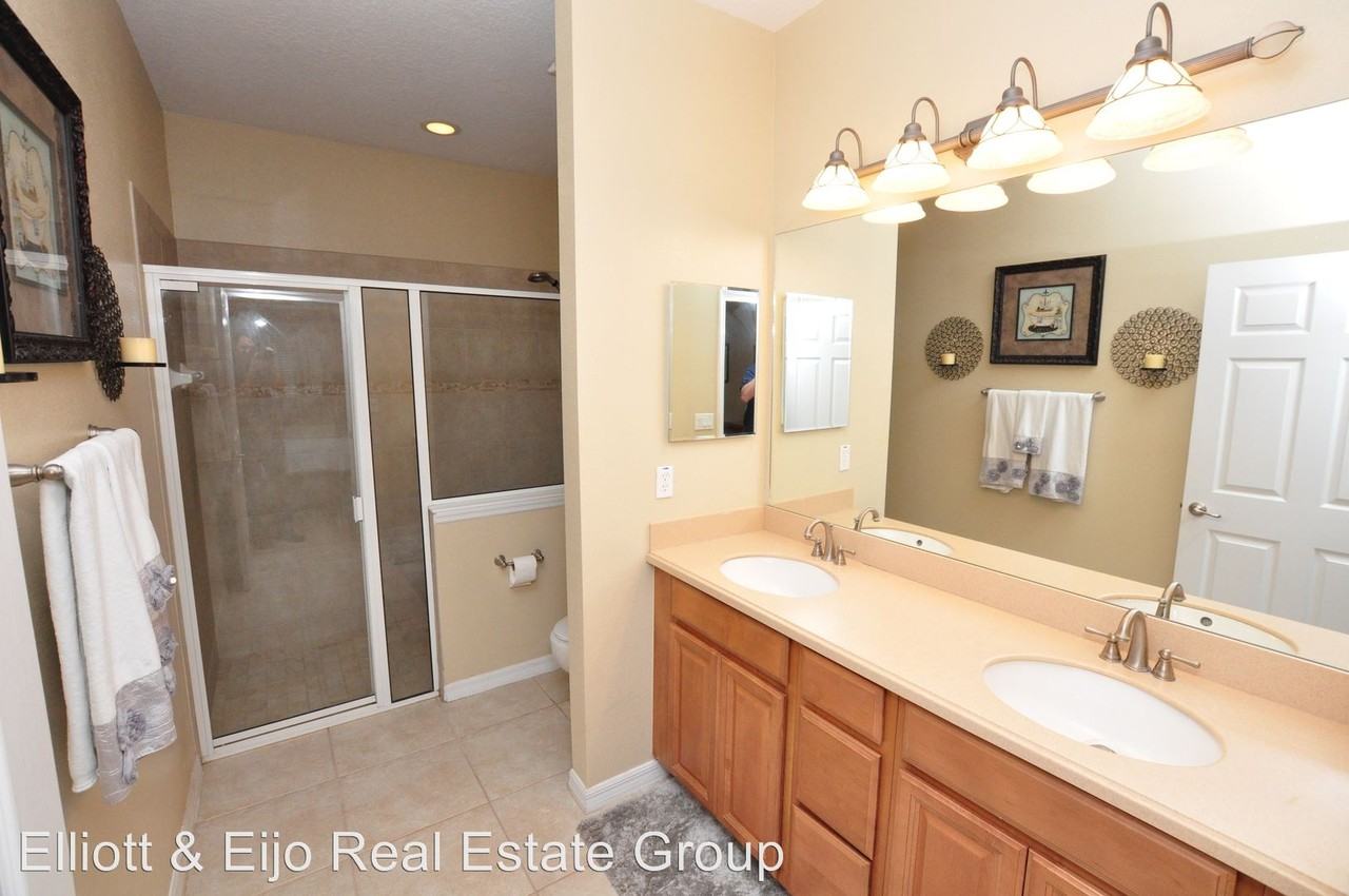 2771 Rutledge Ct - Photo 3 of 15