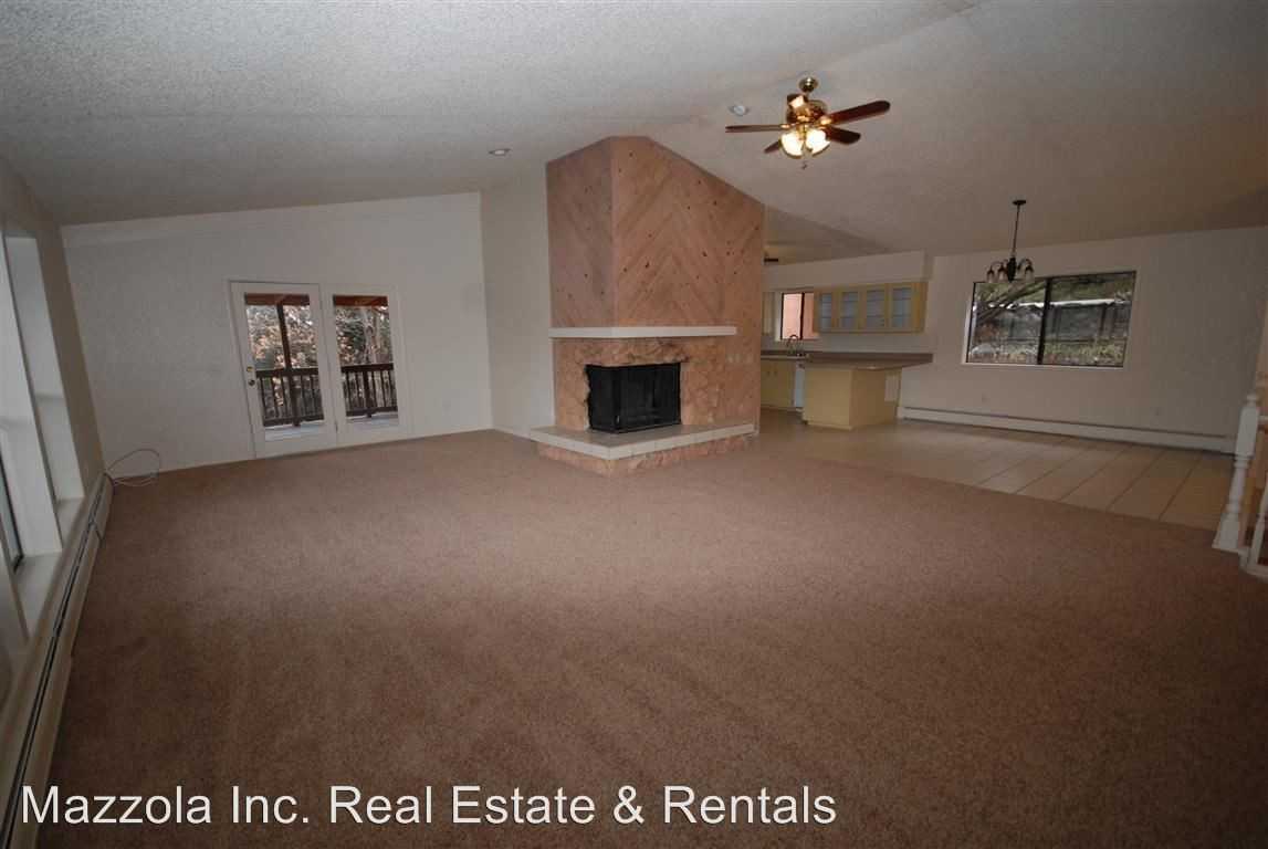 65 Manana Dr - Photo 3 of 20