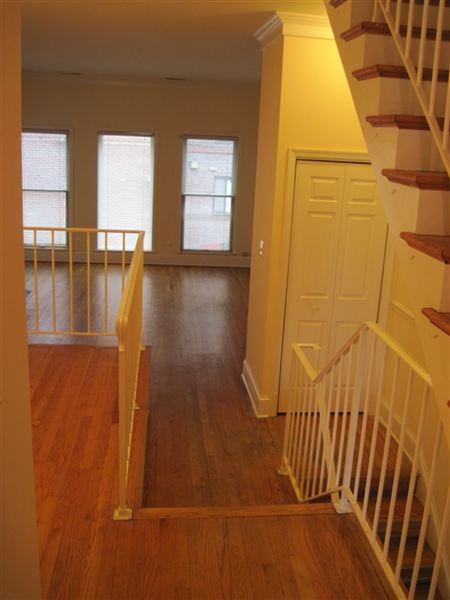 2308 L St NW - Photo 2 of 9