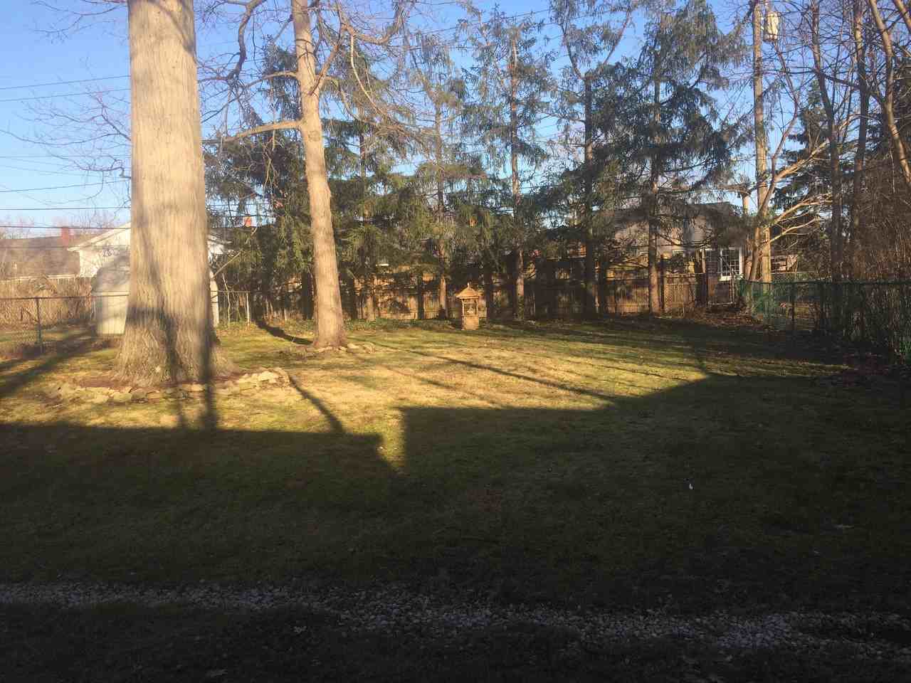 1767 Longwood Rd - Photo 2 of 10