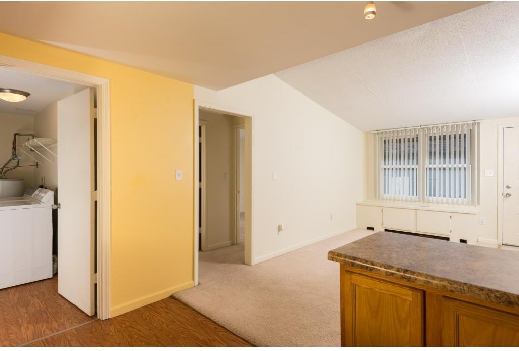 Fox Brook Townhomes - Photo 3 of 11