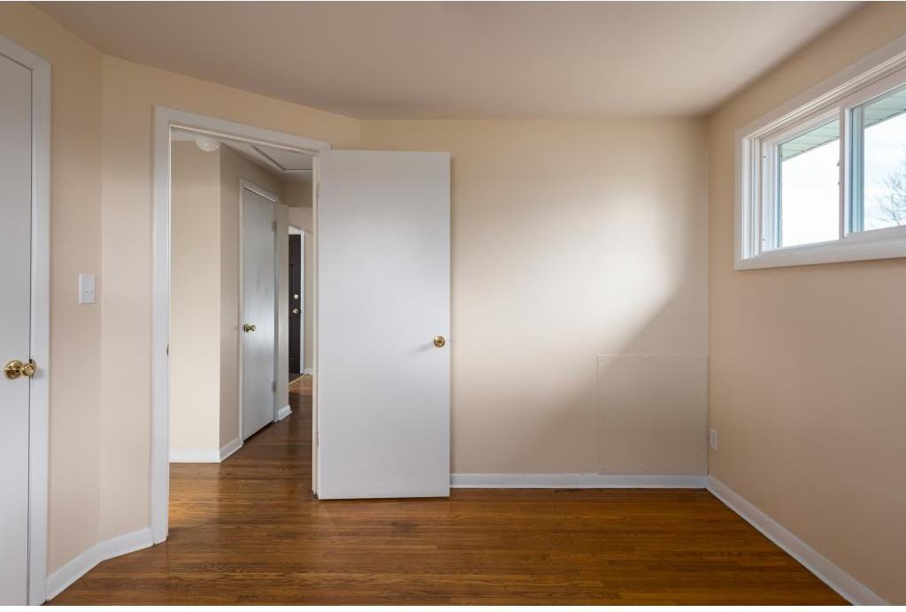 U-Crest Apartments - Photo 3 of 14