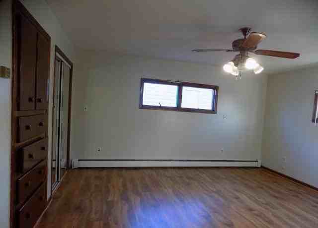 621 Johnson St - Photo 3 of 19