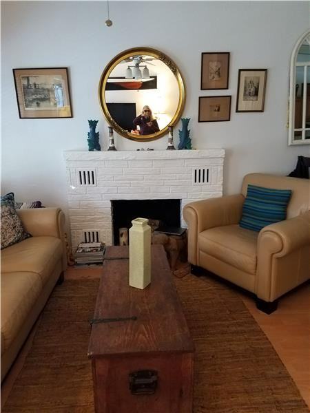 1705 SW 14th St - Photo 2 of 4