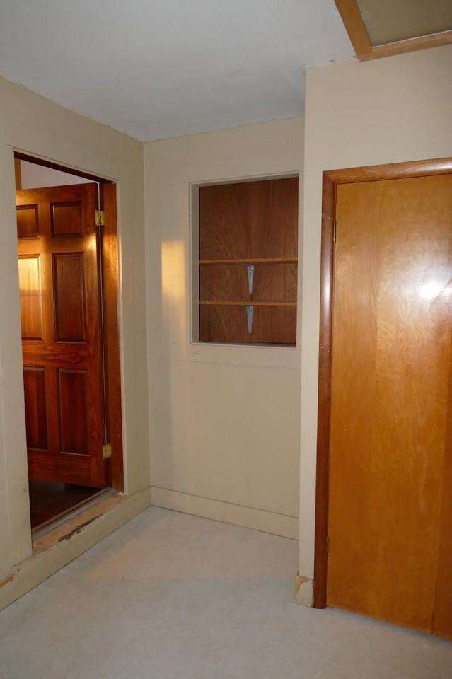 333 N West St - Photo 2 of 10