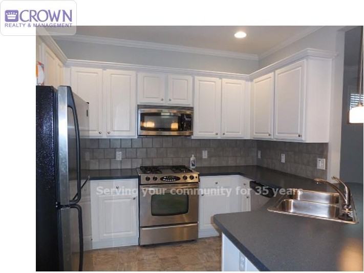 441 Burgundy Terrace SE - Photo 2 of 10