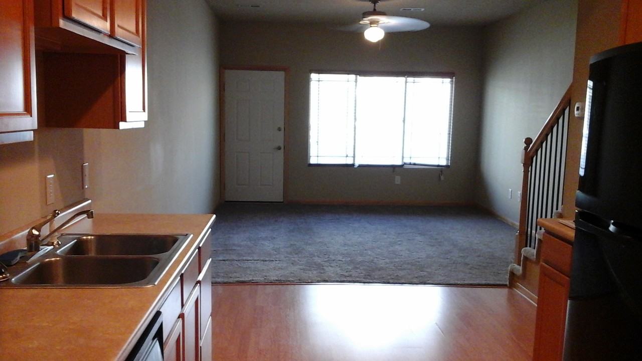 Schultz Holdings - - Photo 3 of 8