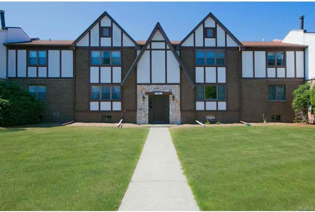 43 Weathervane Dr #23 - Photo 2 of 23