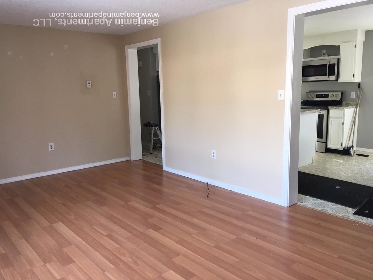 10 3rd St - Photo 3 of 7