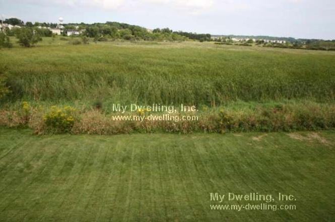 1100 Huron Way - Photo 3 of 23