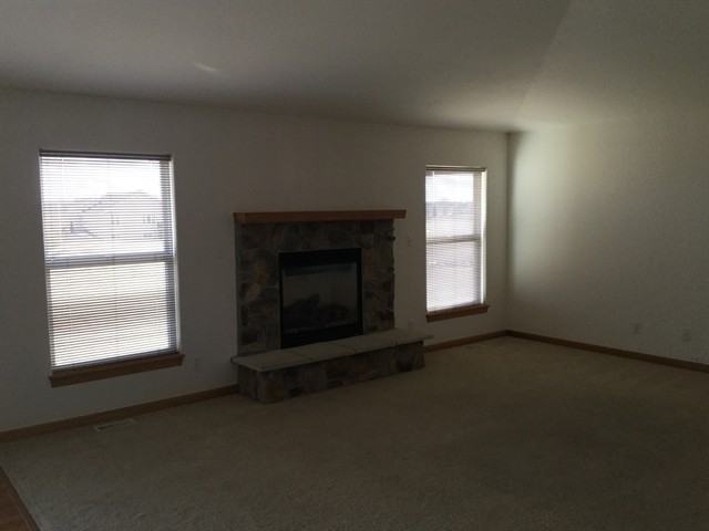 1090 Seneca St - Photo 2 of 15