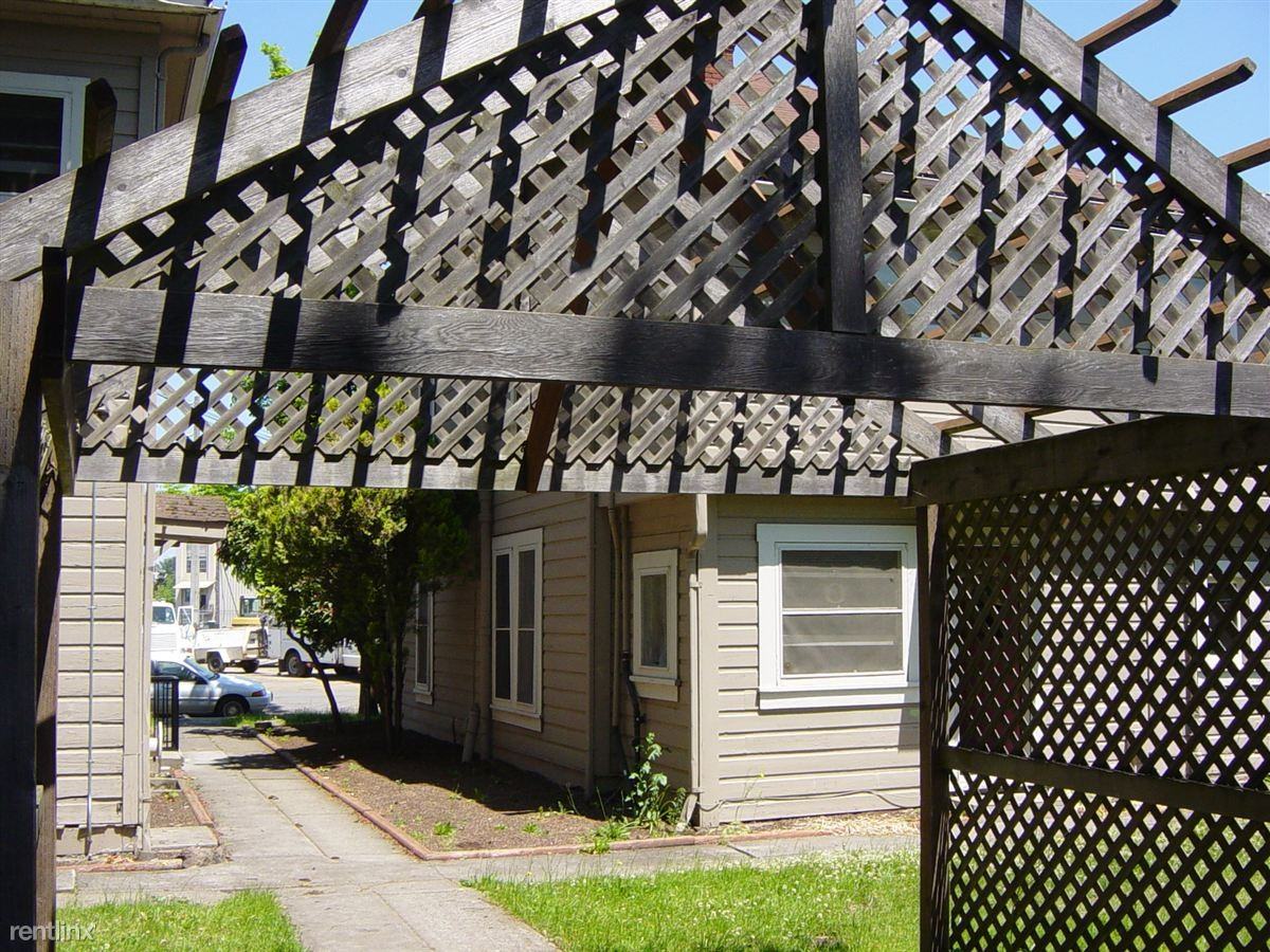 602 E 8th Ave - Photo 2 of 10