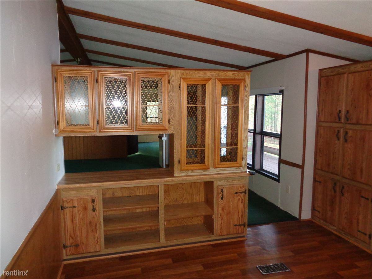 3821 Hart Rd - Photo 3 of 16