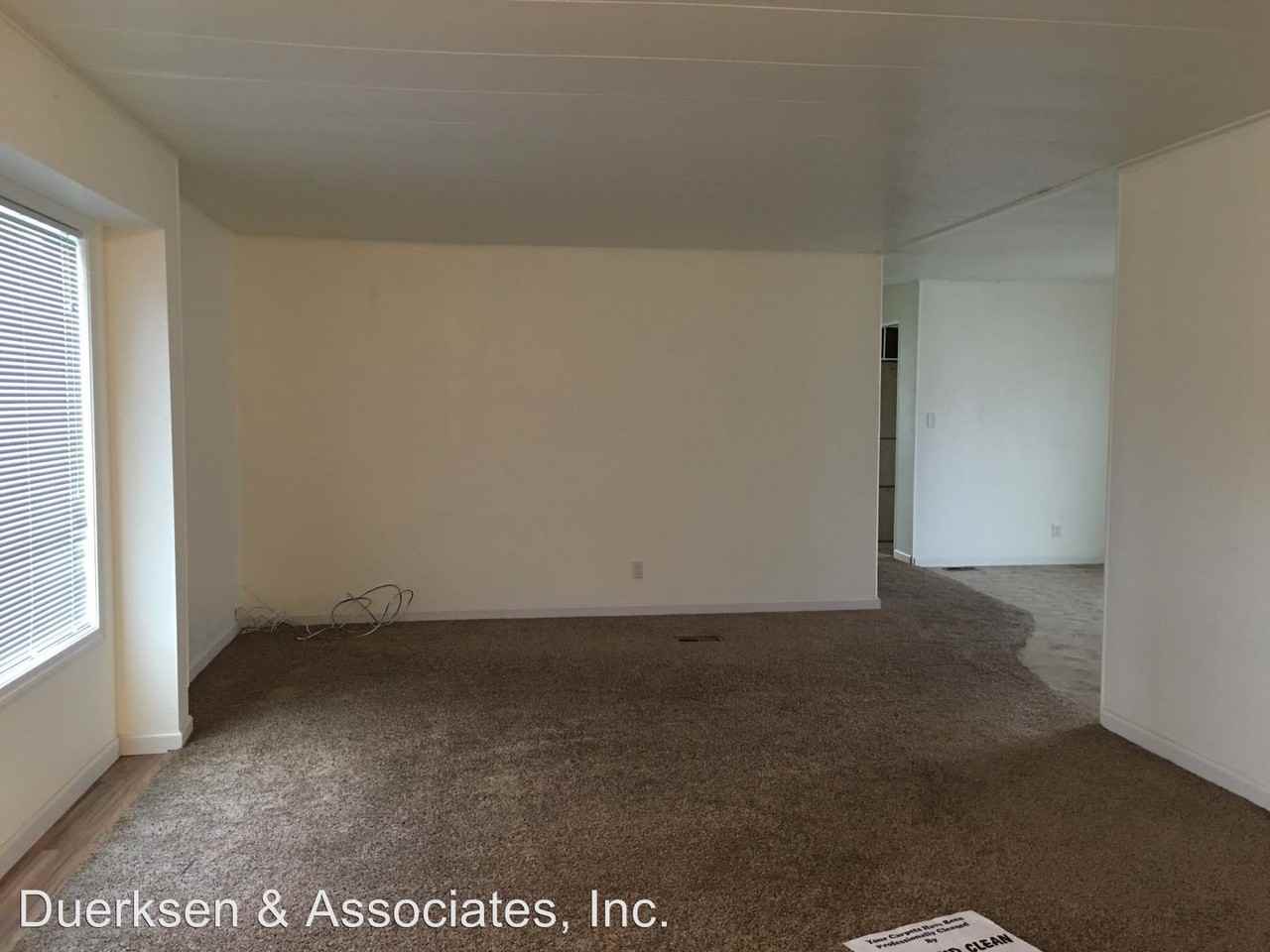 350 N 7th St - Photo 2 of 15