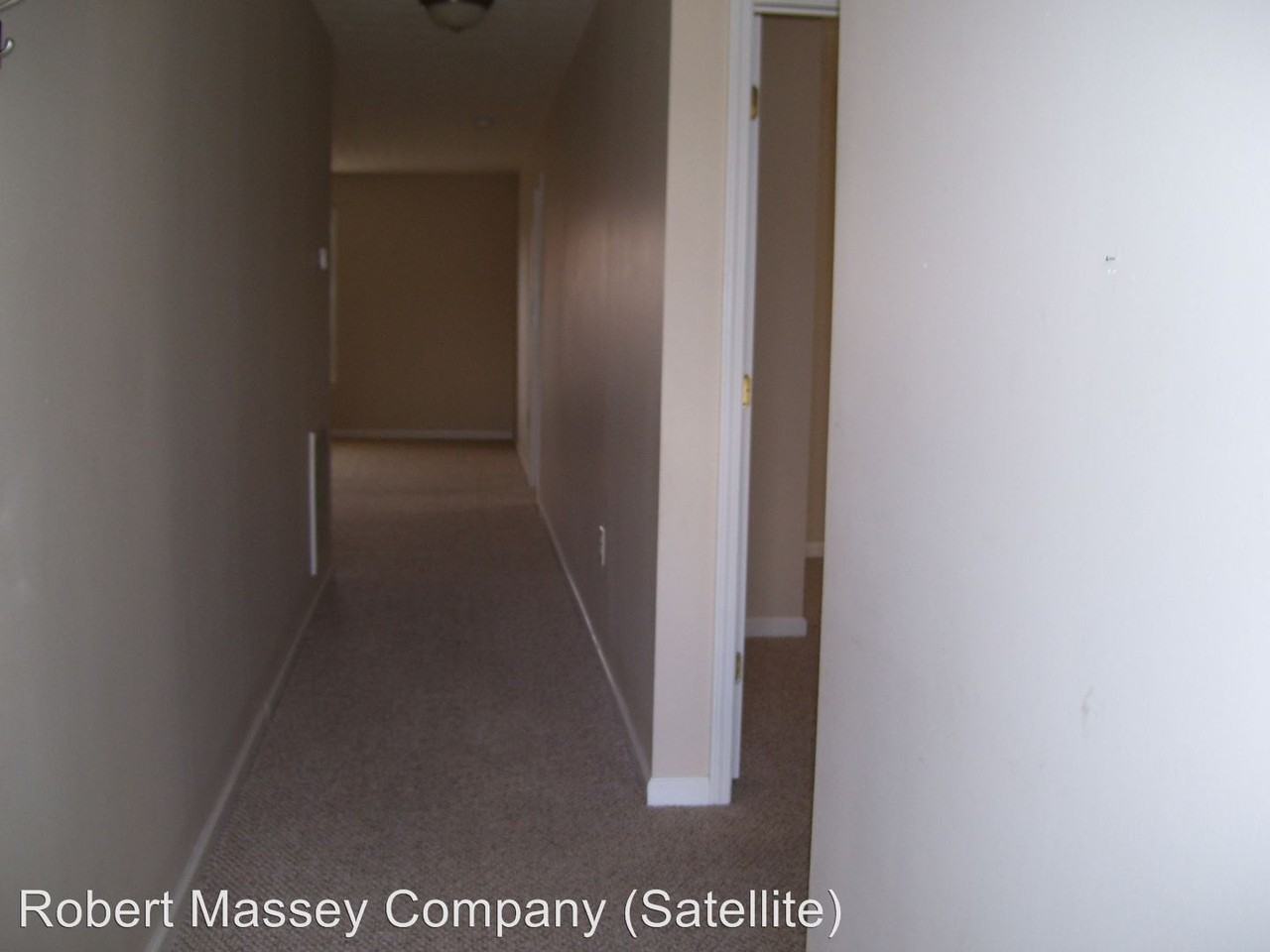 111 Kestrel Ct - Photo 2 of 6