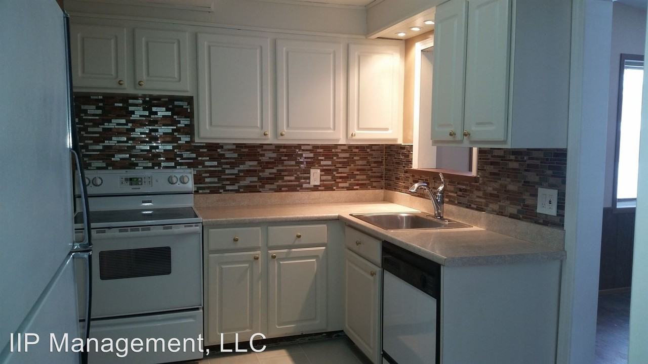 4904 Edsal Dr - Photo 2 of 16