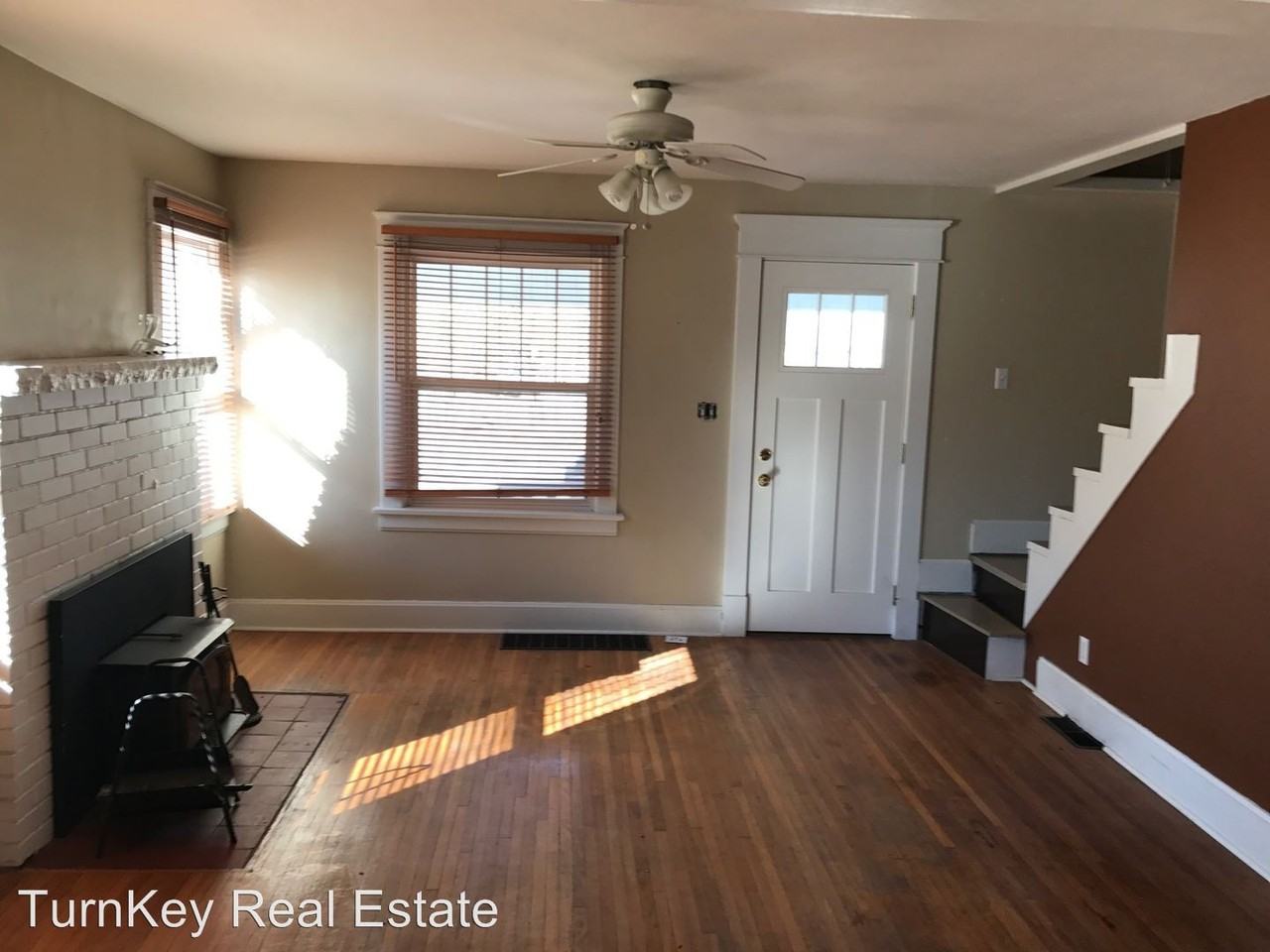 1130 S Roanoke Ave - Photo 3 of 14