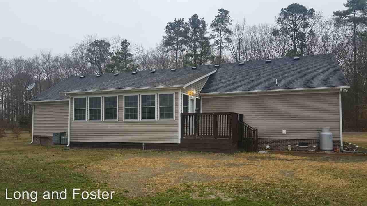 220 S Gregory Rd - Photo 2 of 14