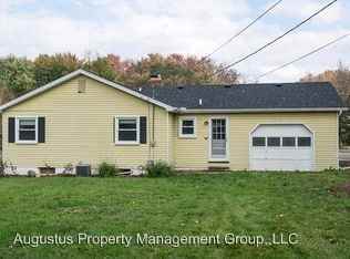 778 S Main St - Photo 3 of 14