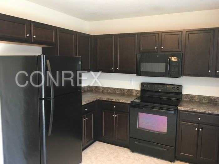 945 Slow Creek Ct - Photo 2 of 16