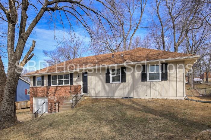 15502 E 43rd Terrace S - Photo 3 of 35