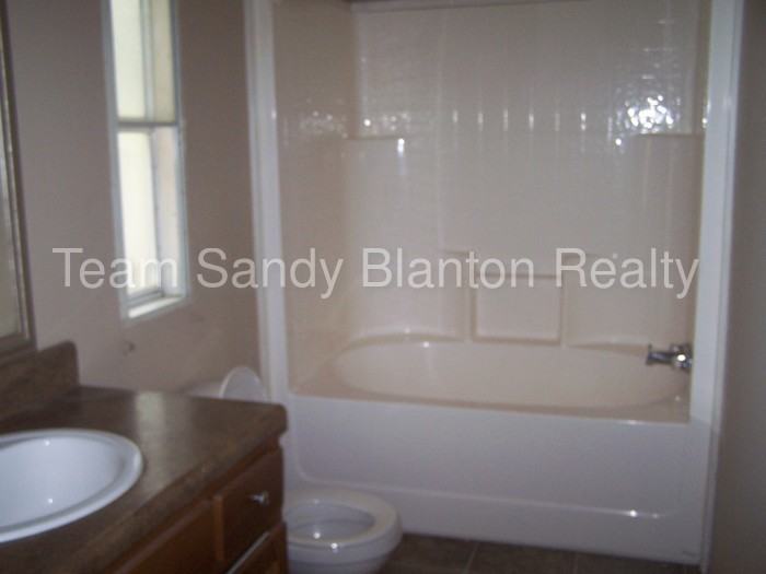 8576 Alvarado Calzada - Photo 3 of 7