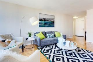 7461 Chemin Kingsley - Photo 3 of 9