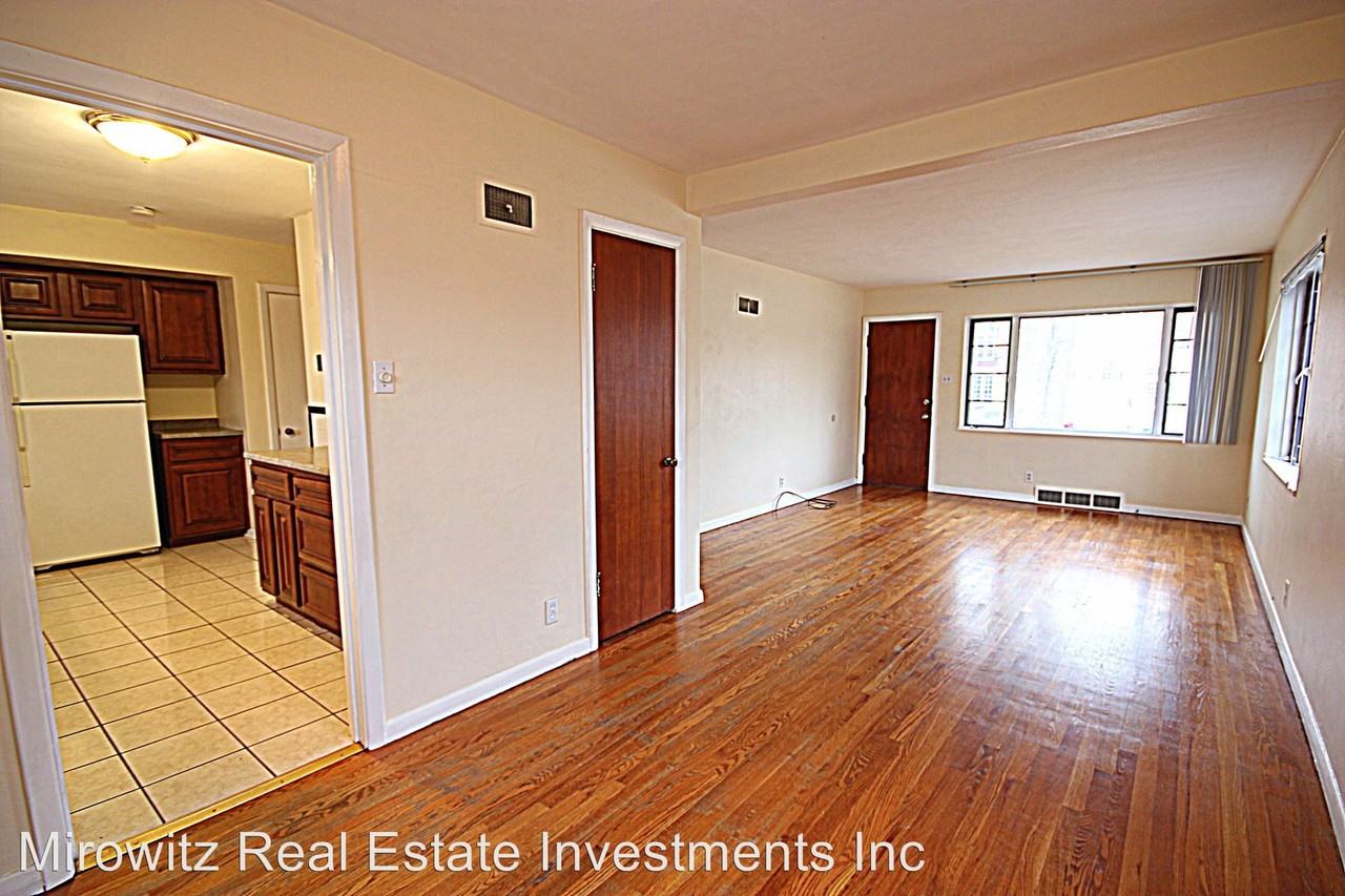 718 N Geyer Rd - Photo 3 of 13