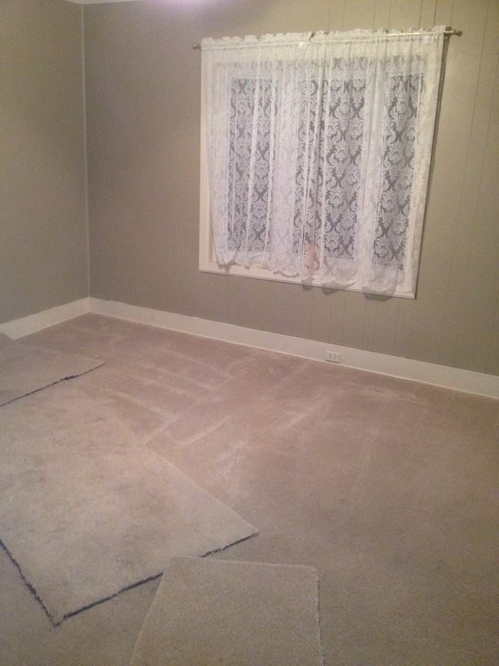 612-710 E 7th St - Photo 3 of 9