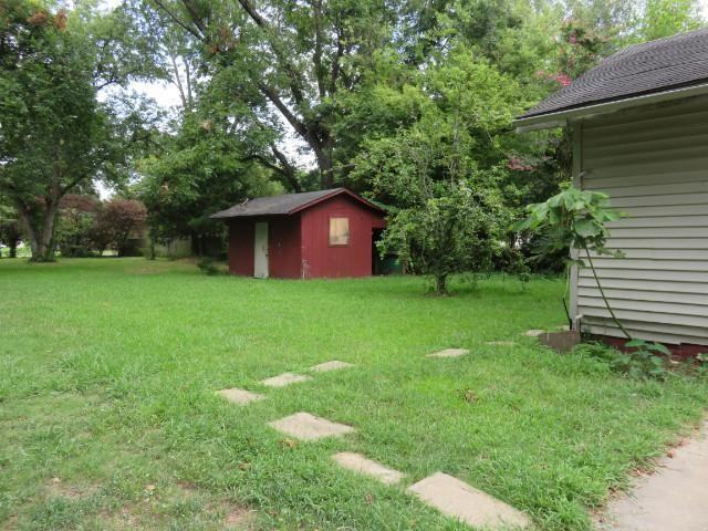 214 Delmar Ave - Photo 2 of 9