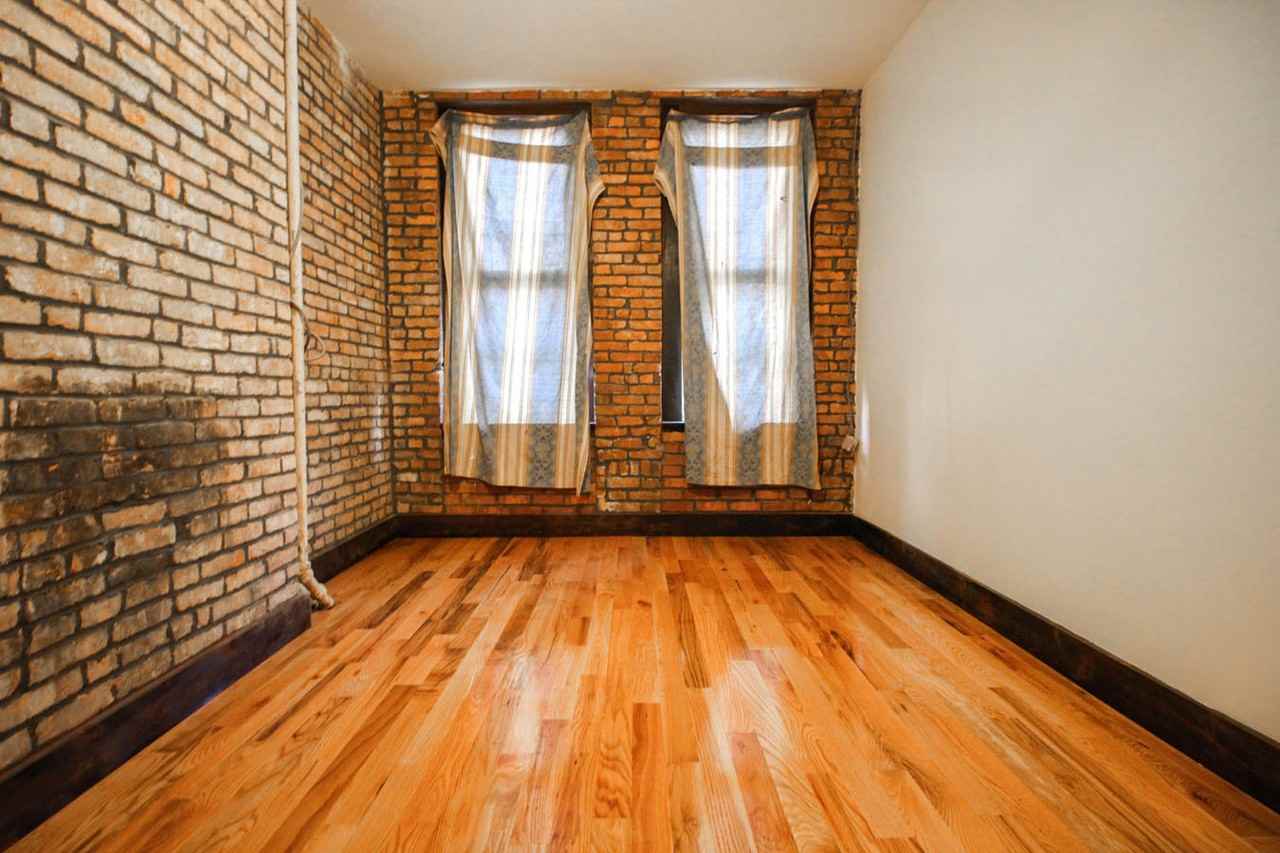 315 Stanhope Street #12L