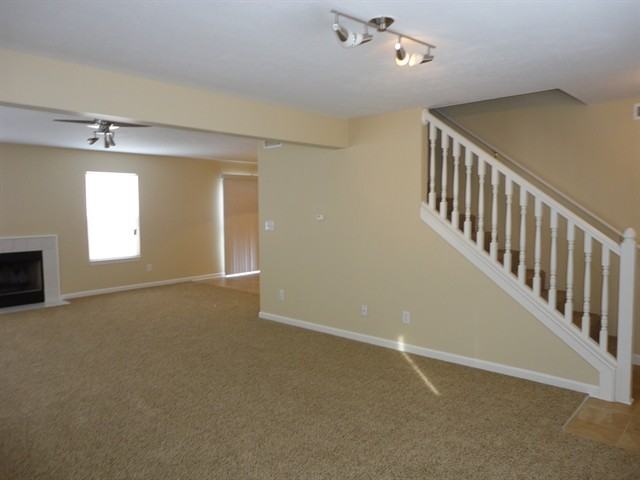 6380 W Chelmsford Dr - Photo 3 of 16