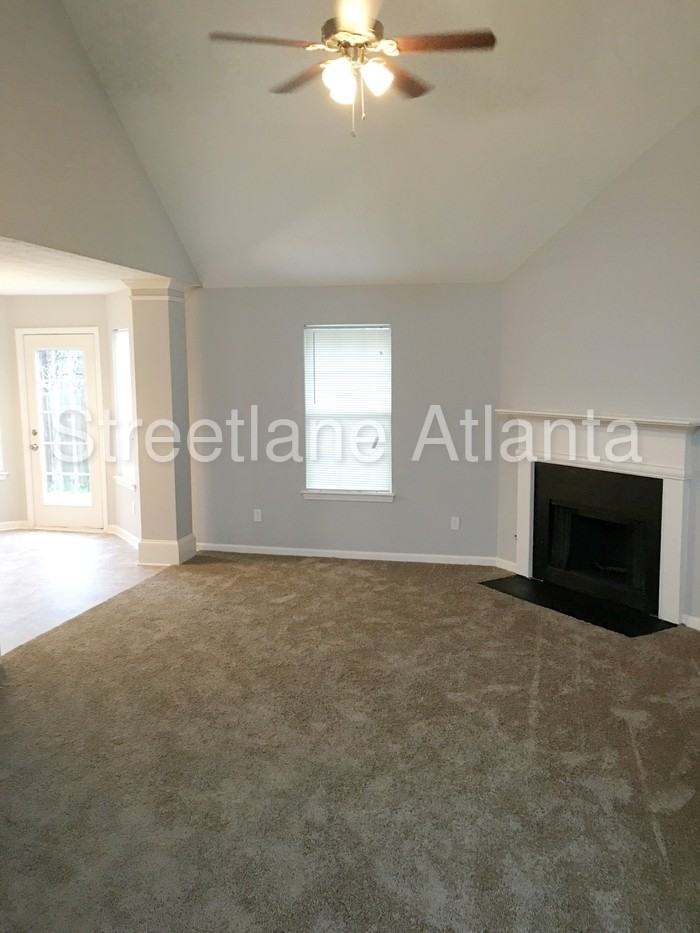 2565 Carolina Ridge - Photo 3 of 14