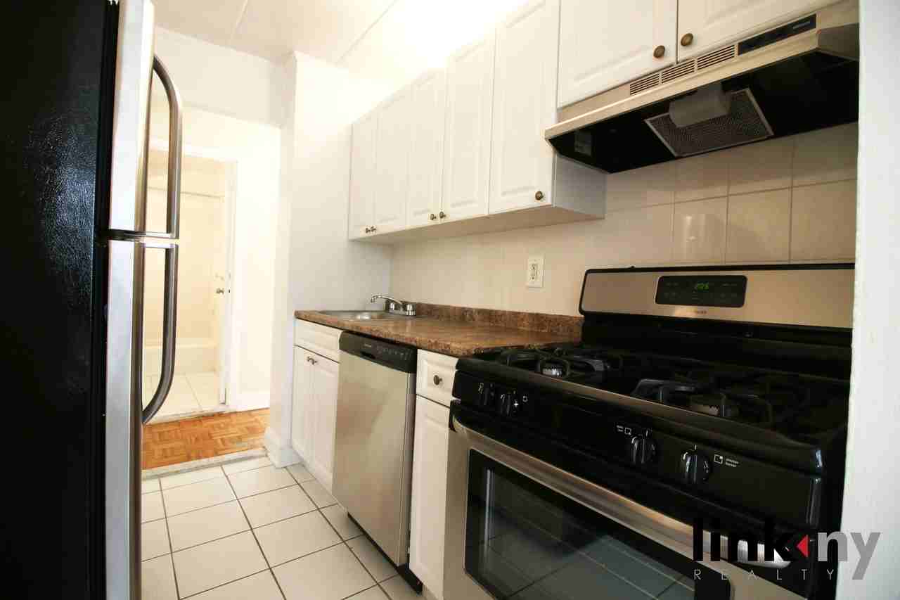 111 North 3rd Avenue #2F