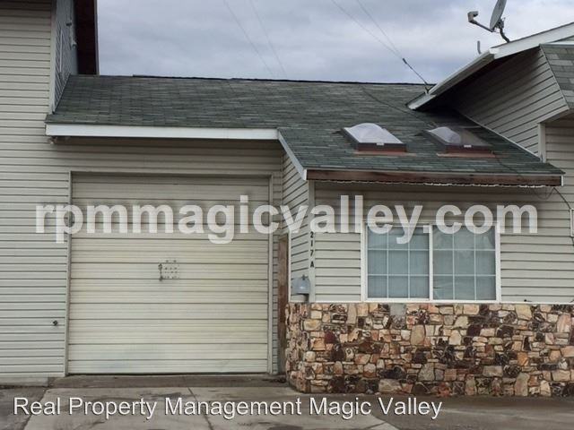 Idaho Street Gooding B - Photo 2 of 13