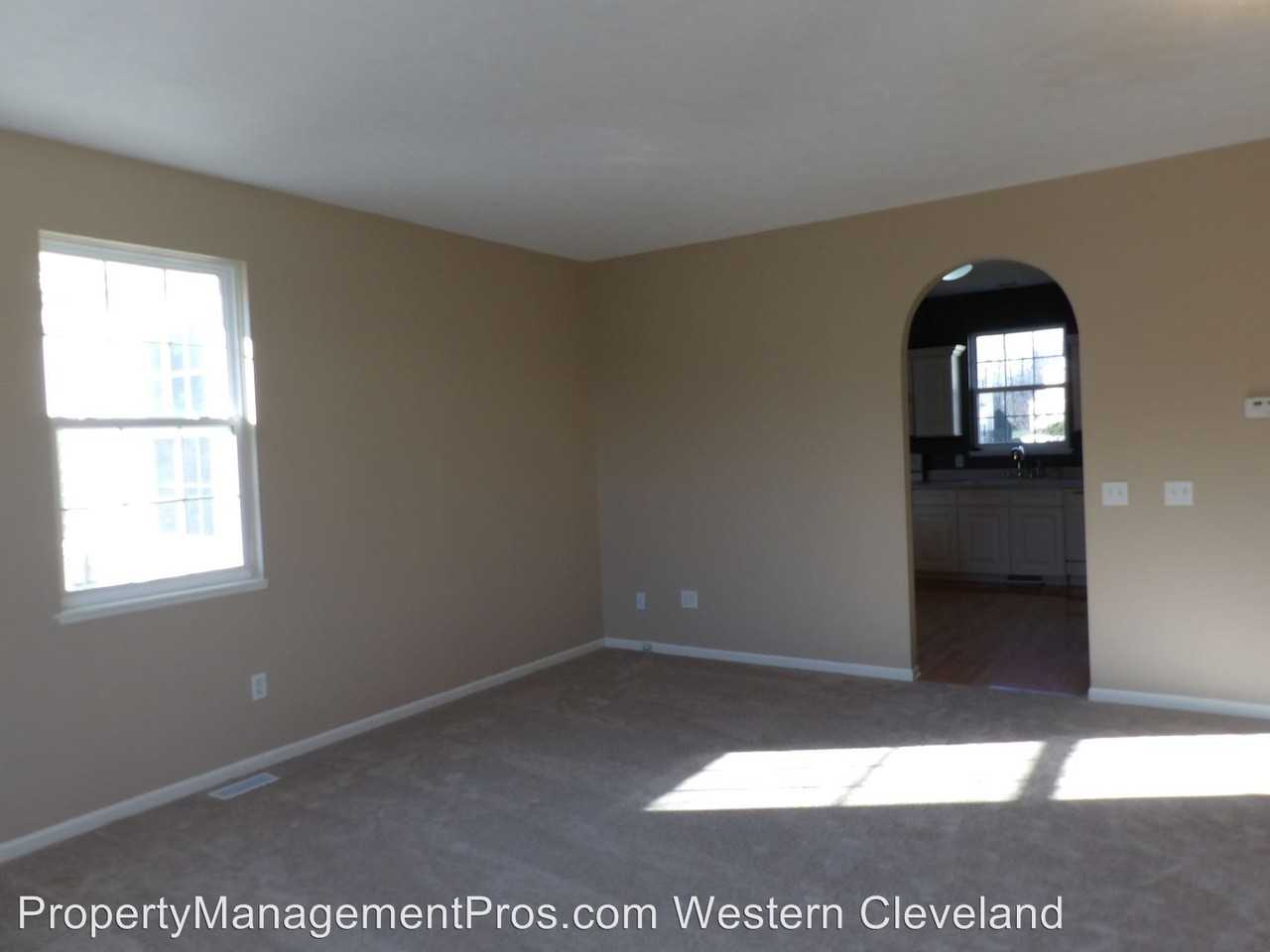 26750 Village Ln - Photo 2 of 23