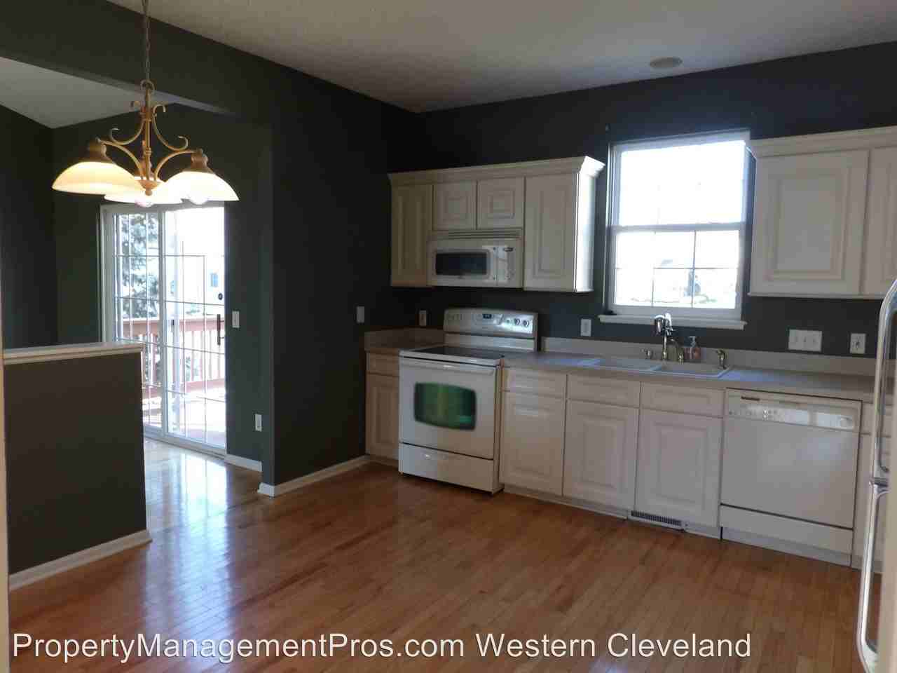 26750 Village Ln - Photo 3 of 23