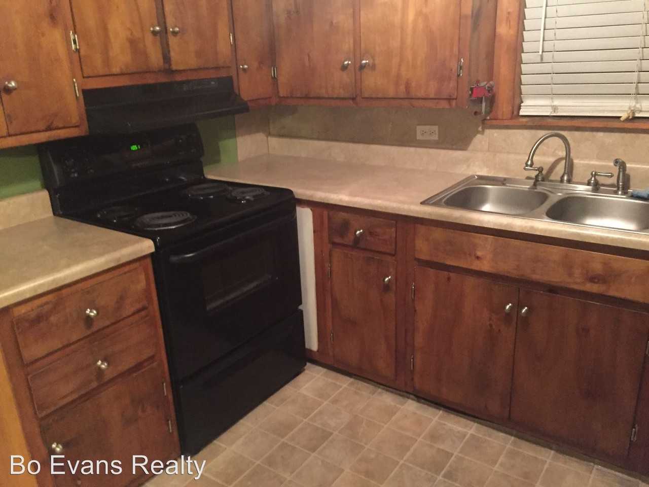 10147 Holtville Rd - Photo 2 of 17