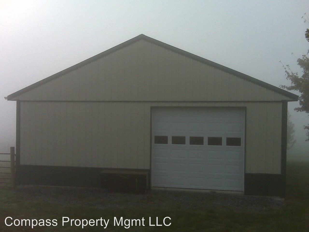 2494 Main St - Photo 3 of 8