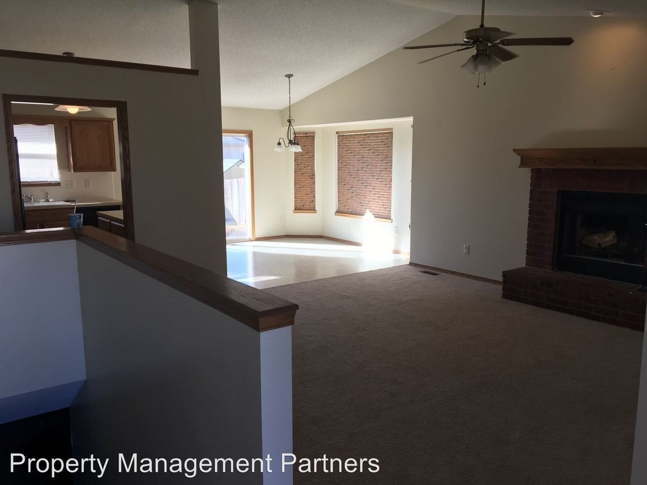 2607 E Old Spring Rd - Photo 2 of 9