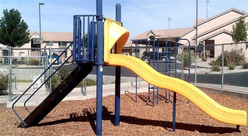 Desert Rose Apartments - Photo 3 of 9