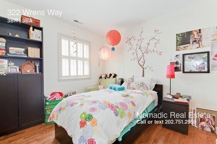 322 Wrens Way - Photo 2 of 12